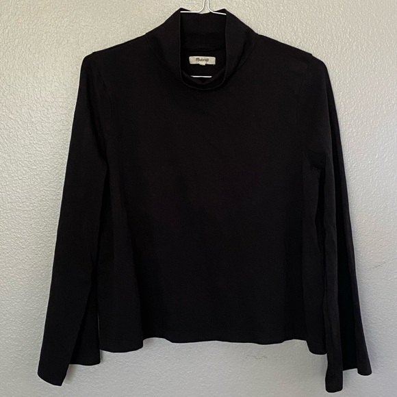 Madewell Tops - MADEWELL Black bell sleeve Mock neck in a SIZE L